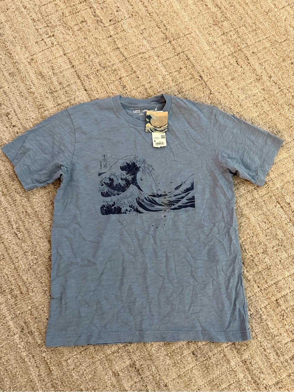 Uniqlo Light Blue Wave Graphic Crewneck Tee